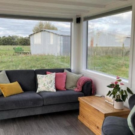 The Tiny Nest Hotel Palmerston North Bagian luar foto