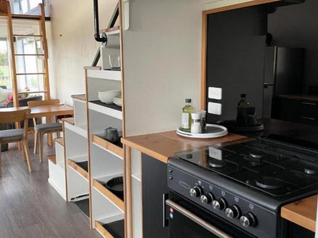 The Tiny Nest Hotel Palmerston North Bagian luar foto